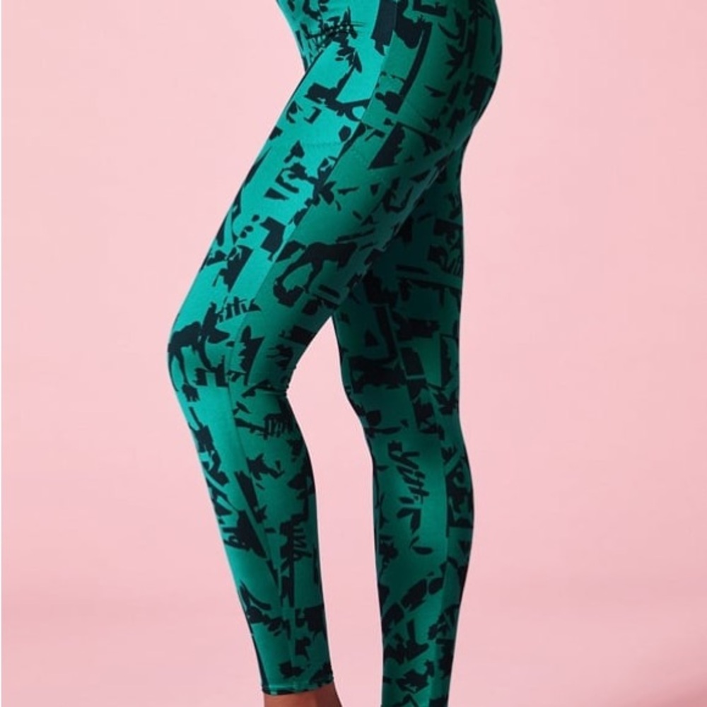 Yitty 3x, headline high waist leggings, green and black